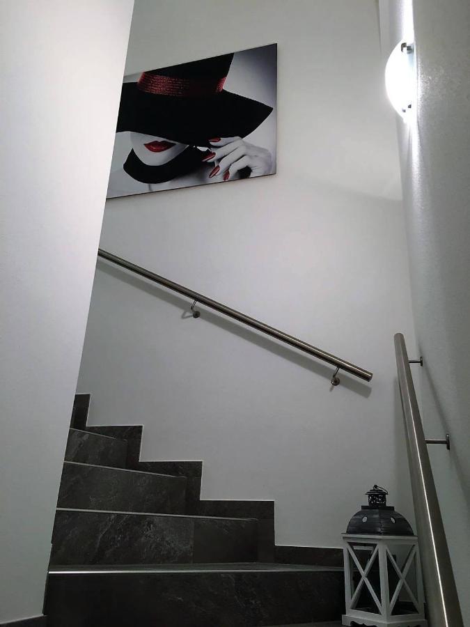 Mountain - By Mynests Apartament *